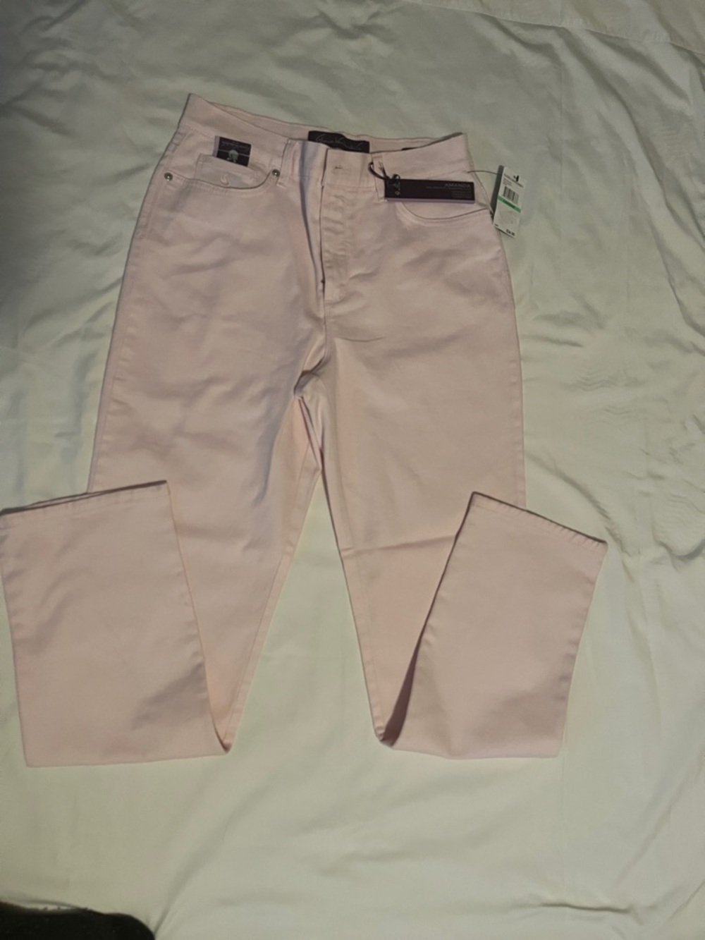 Gloria Vanderbilt Straight Leg Jeans in Light Pink